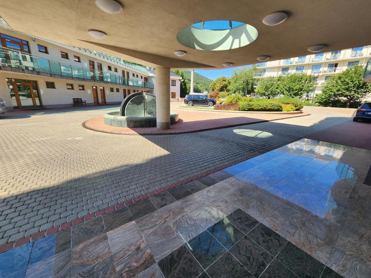TrenčínKristoff Plaza Trencianske Teplice公寓 外观 照片